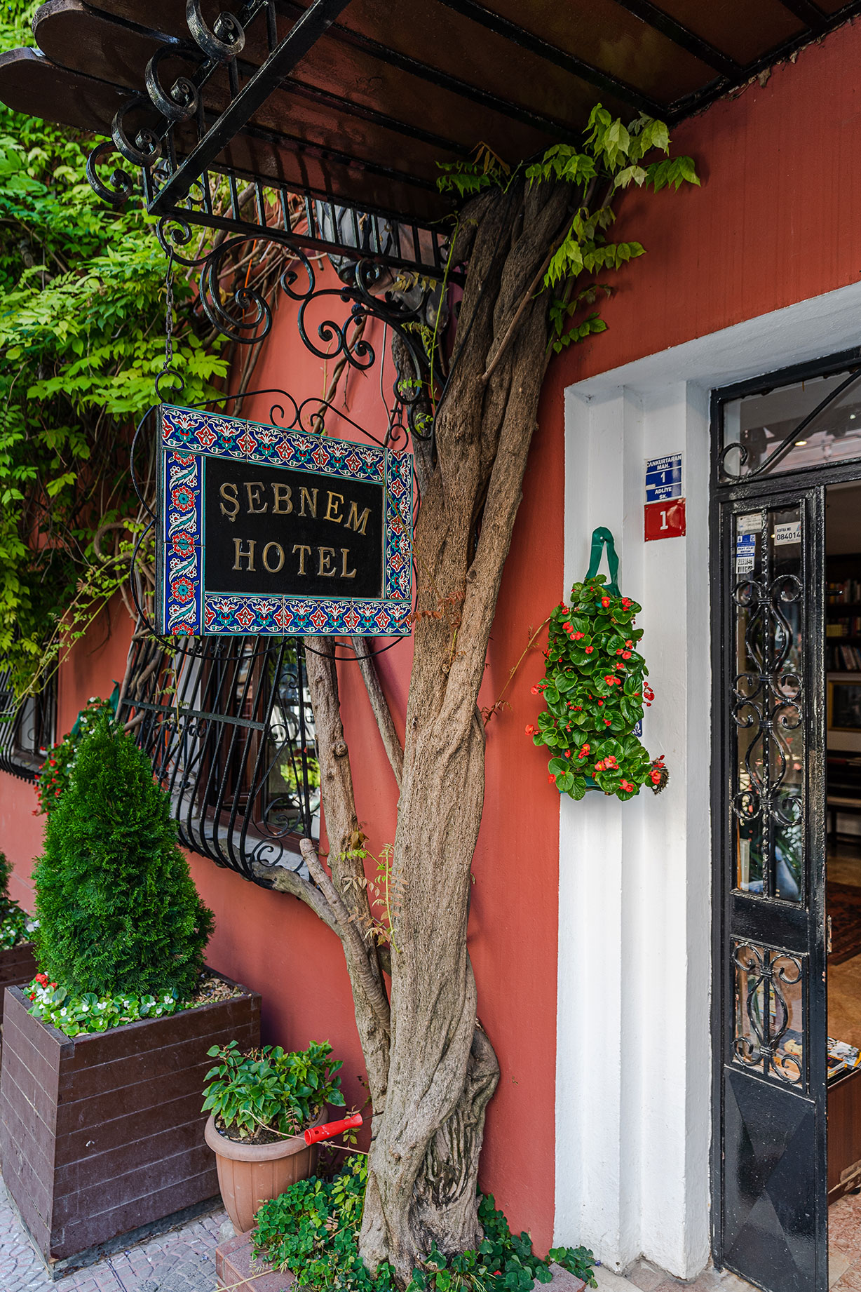 Şebnem Hotel