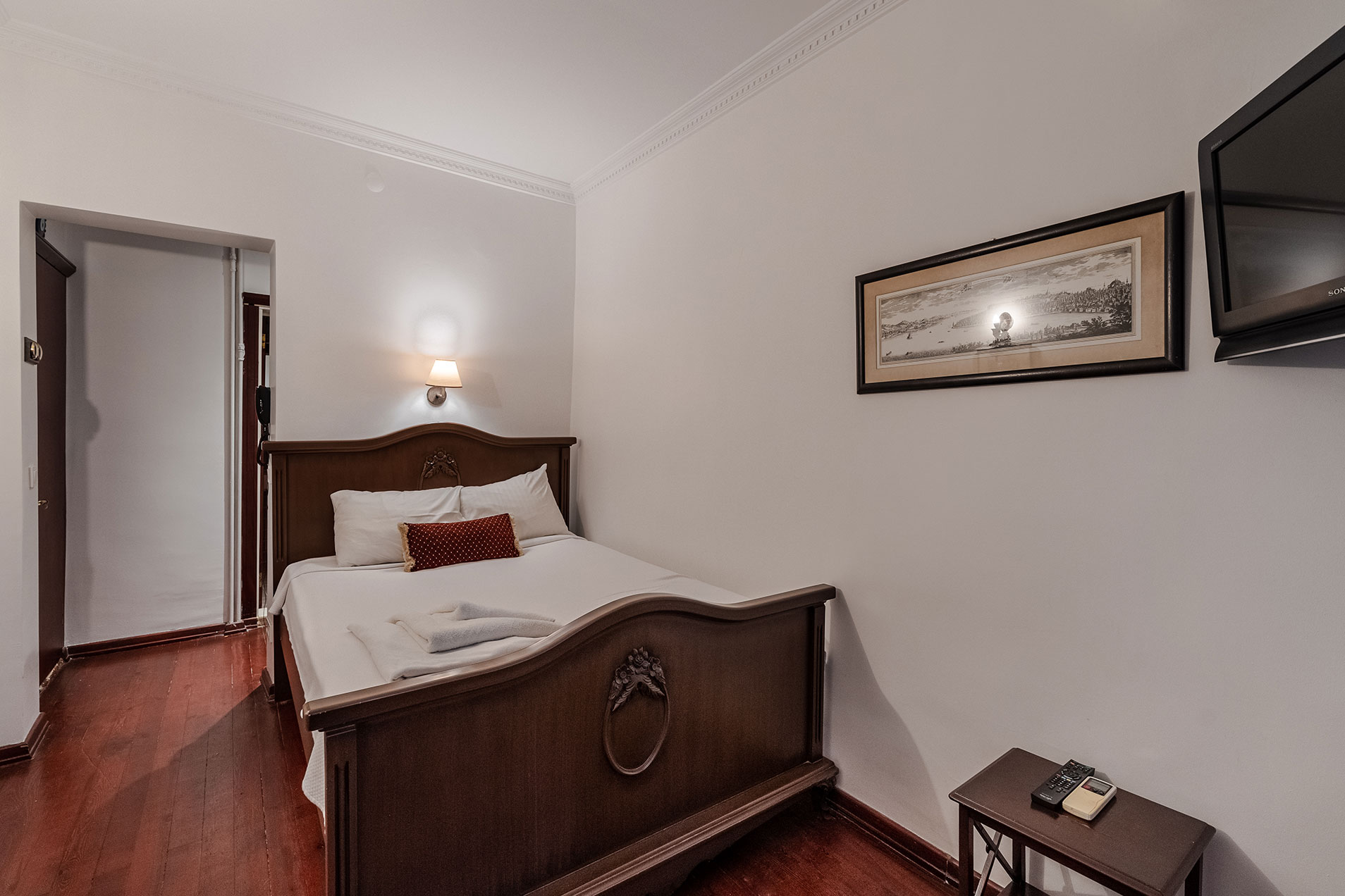 Şebnem Hotel