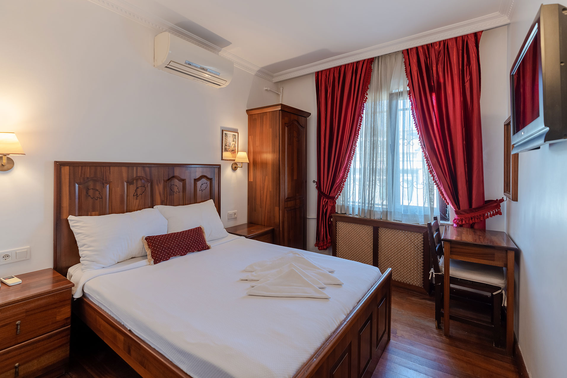 Şebnem Hotel