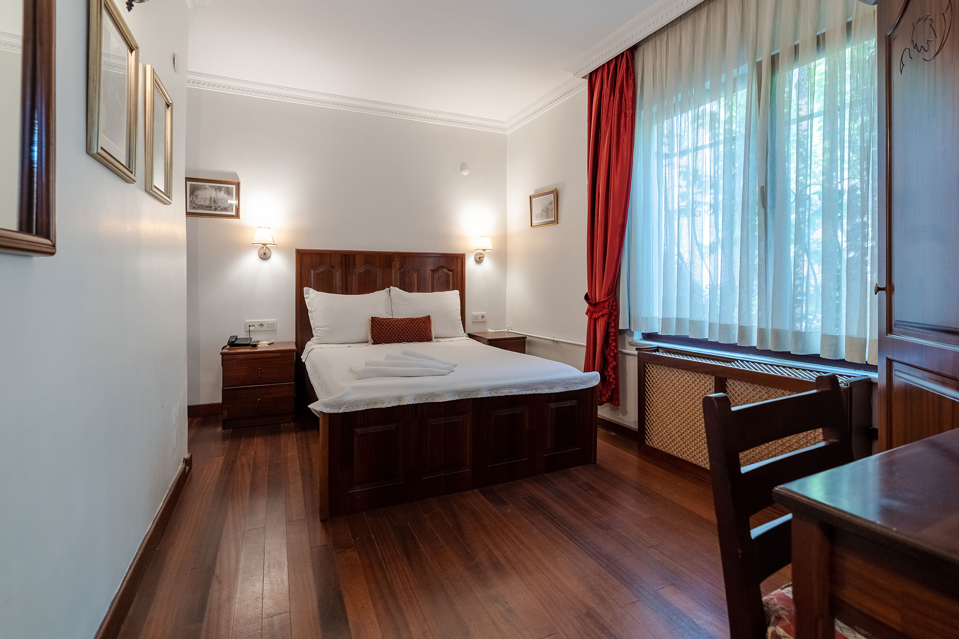 Şebnem Hotel