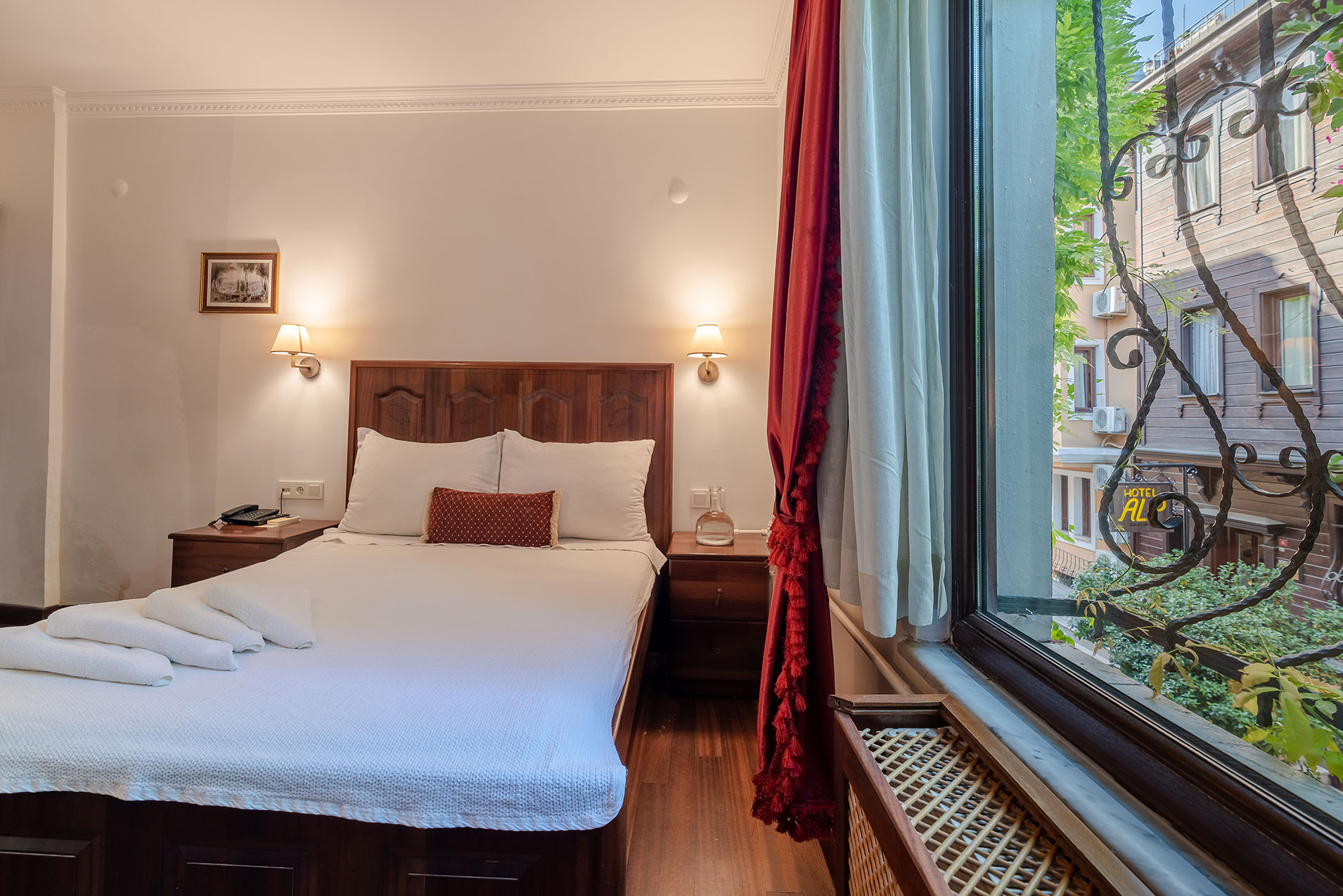 Şebnem Hotel